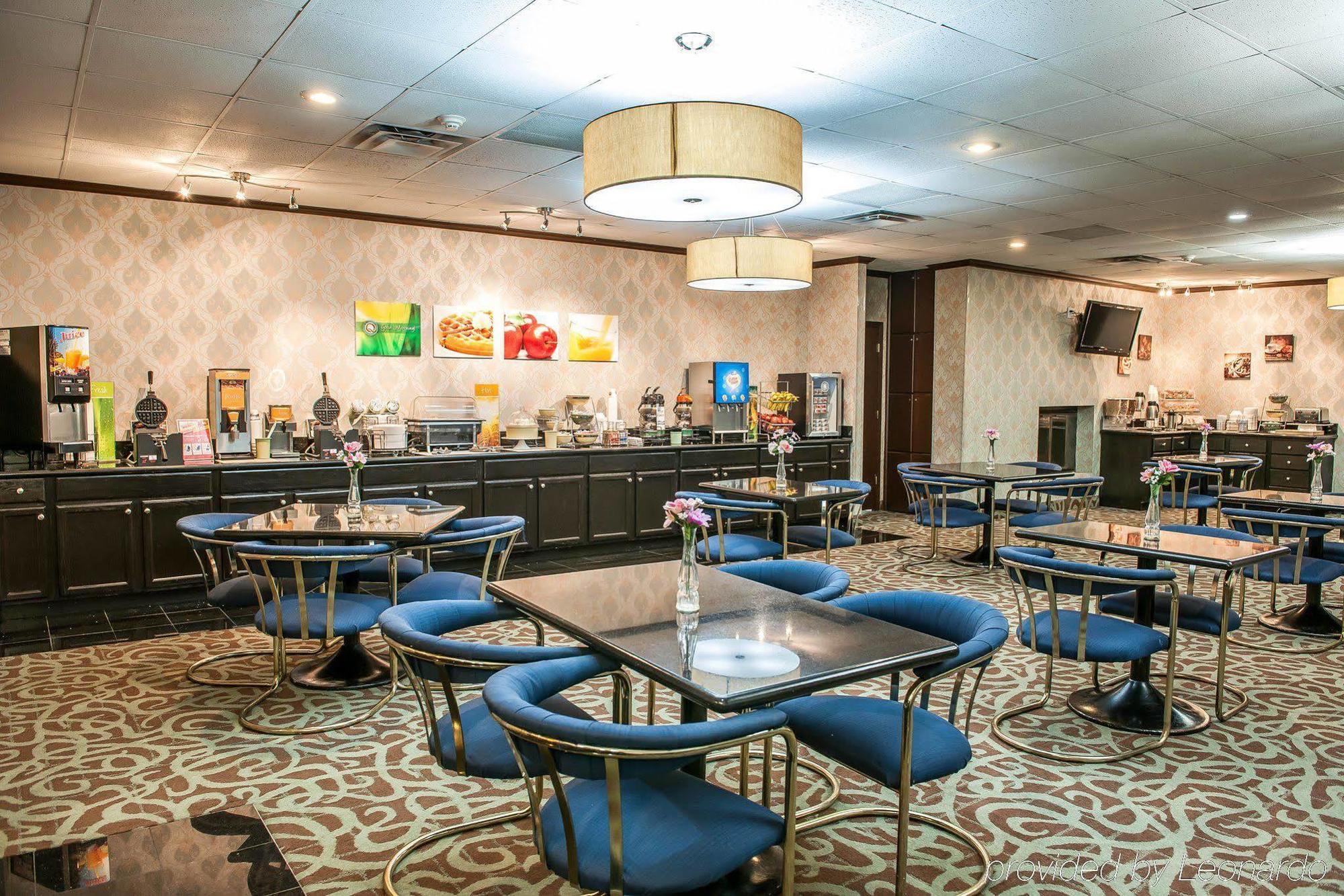 Quality Inn Terre Haute University Area Екстериор снимка